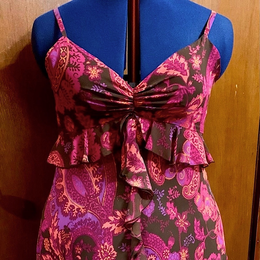 Paisley Sleeveless Dress w/Petal Hem